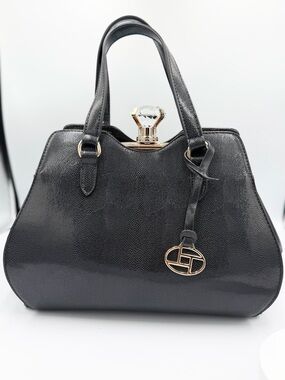 Classic Black Leather Tote Bag with Gold Hardware And Diamond Accent